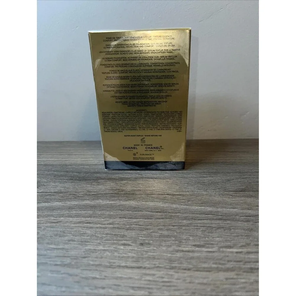 Chanel Sublimage L'Essence De Teint Ultimate Radiance Generationg Serum BD10